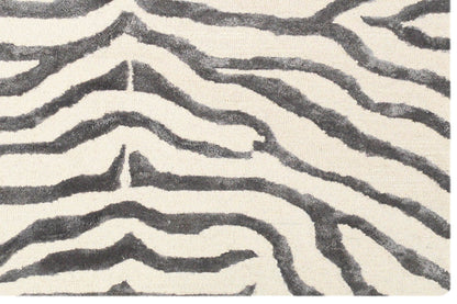 Lira Rug